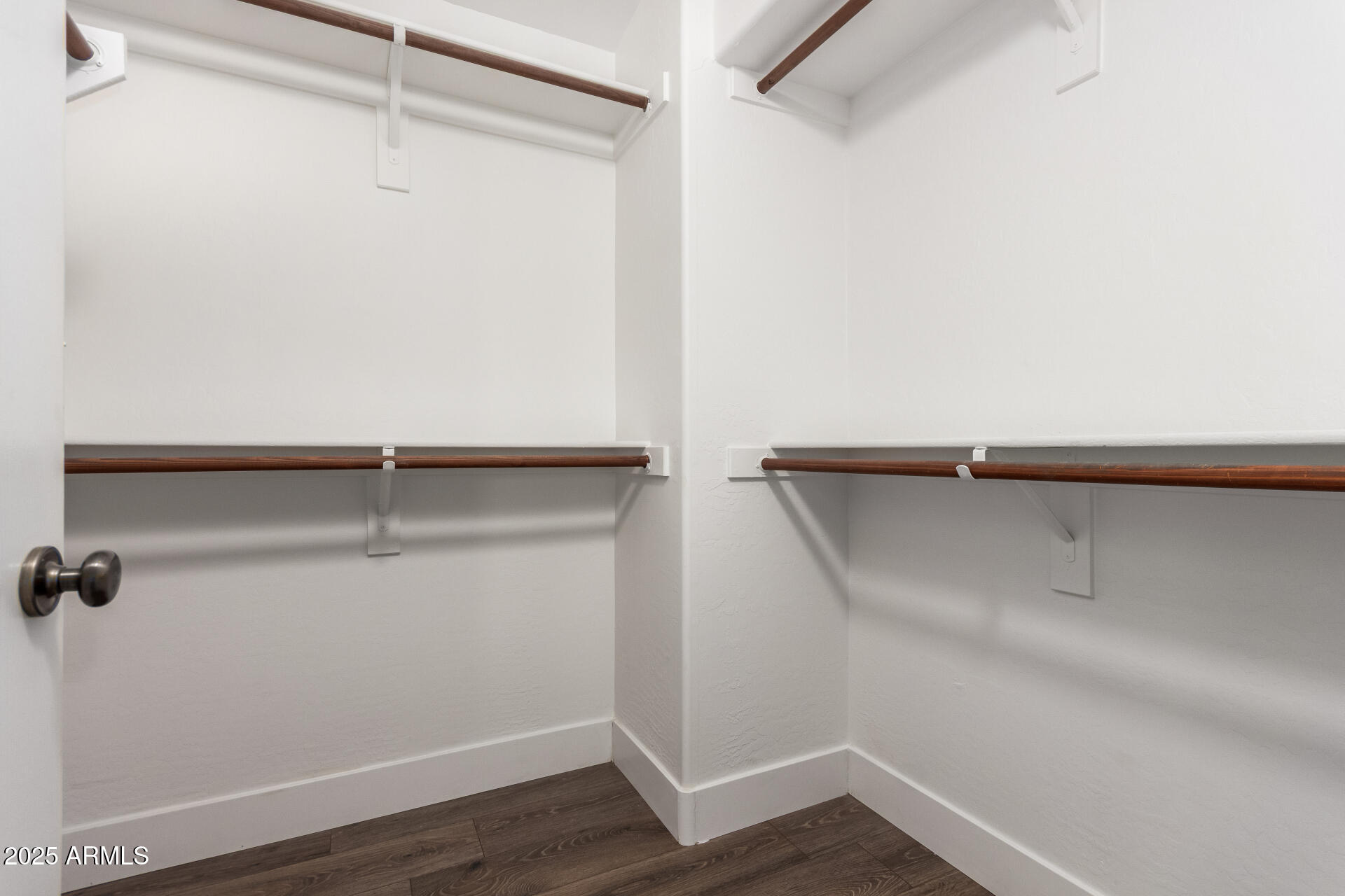 738 South Beck Avenue Tempe, AZ 85281 - Photo 21 of 31 a close view of closet