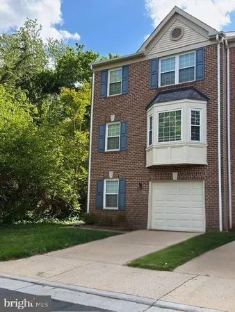 $3,600 | 6031 Lands End Lane, Alexandria, VA 22315