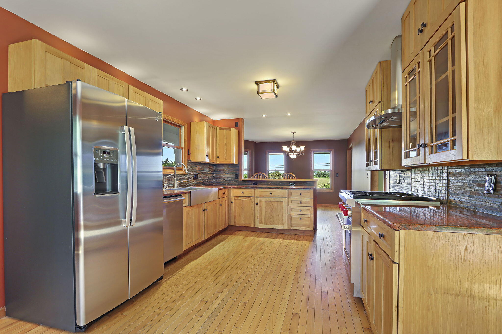 553 Twin Lakes Road Bloomfield, WI 53128 - Photo 3 of 43 Kitchen