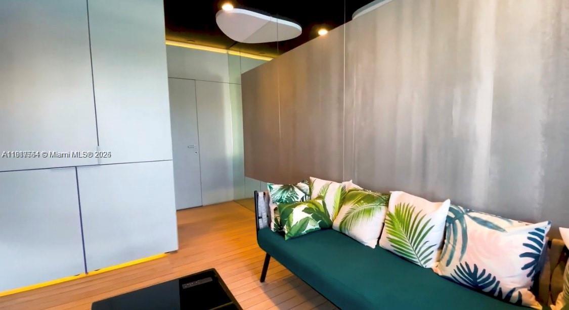 5255 Collins Avenue, Unit 12F Miami Beach, FL 33140 - Photo 36 of 45