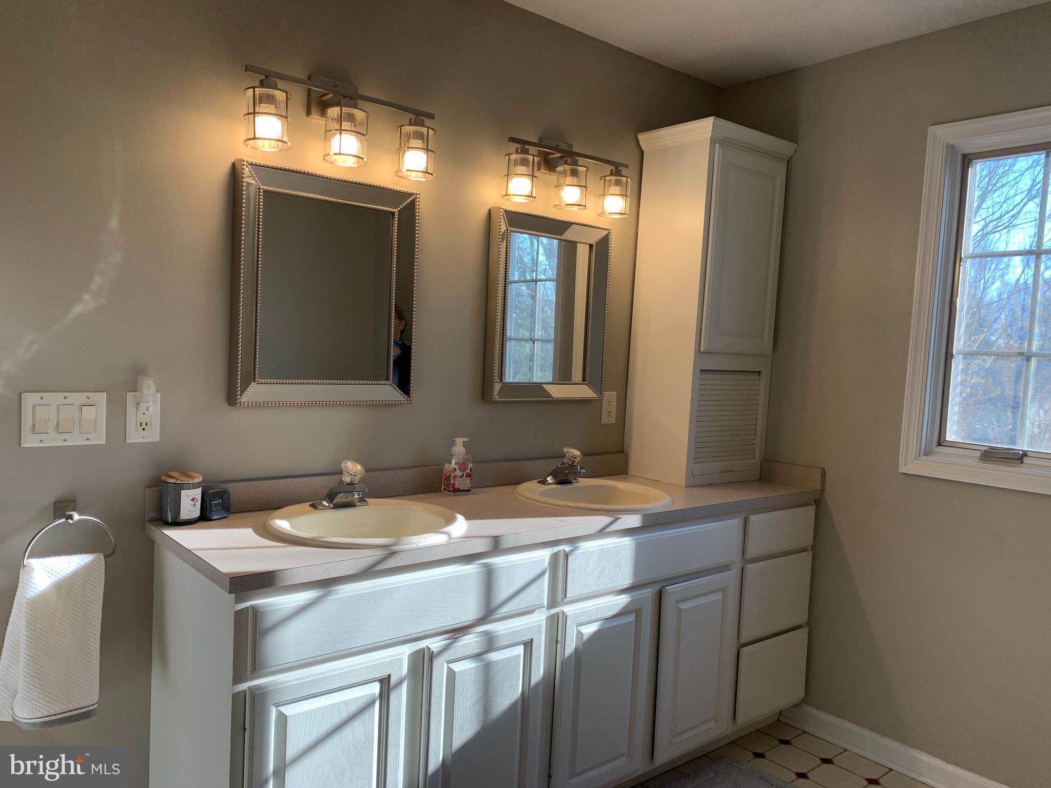 4732 Applebutter Road Pipersville, PA 18947 - Photo 38 of 46 Gallery Image 38