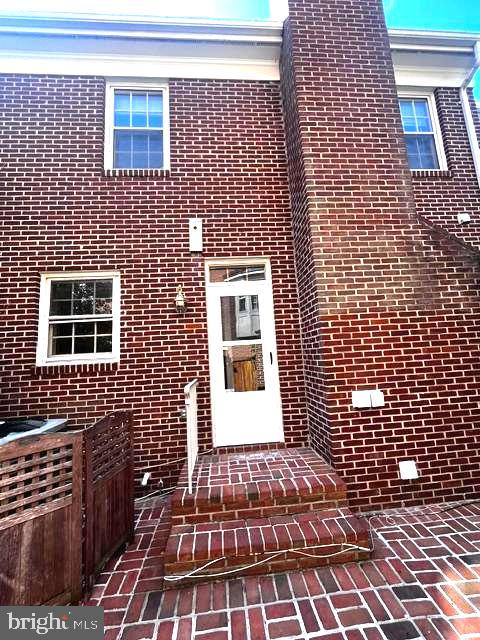 8319 Rising Ridge Way Bethesda, MD 20817 - Photo 15 of 38 Rear Exterior -All Brick