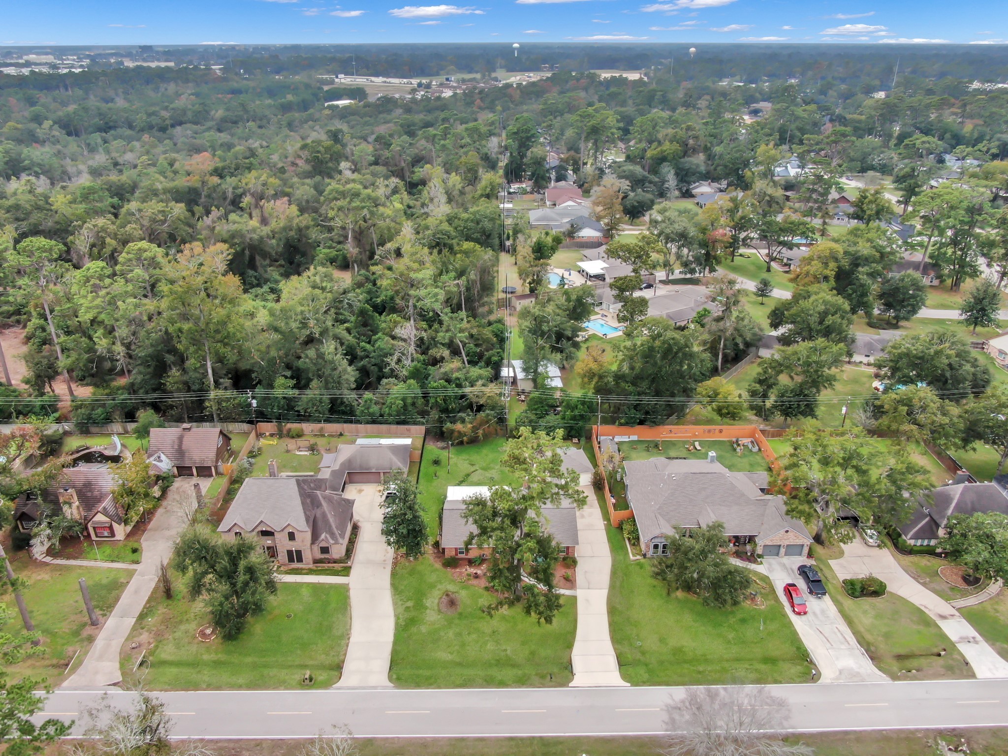 19003 Whitewood Drive Spring, TX 77373 - Photo 39 of 48 an aerial view of a house with a yard