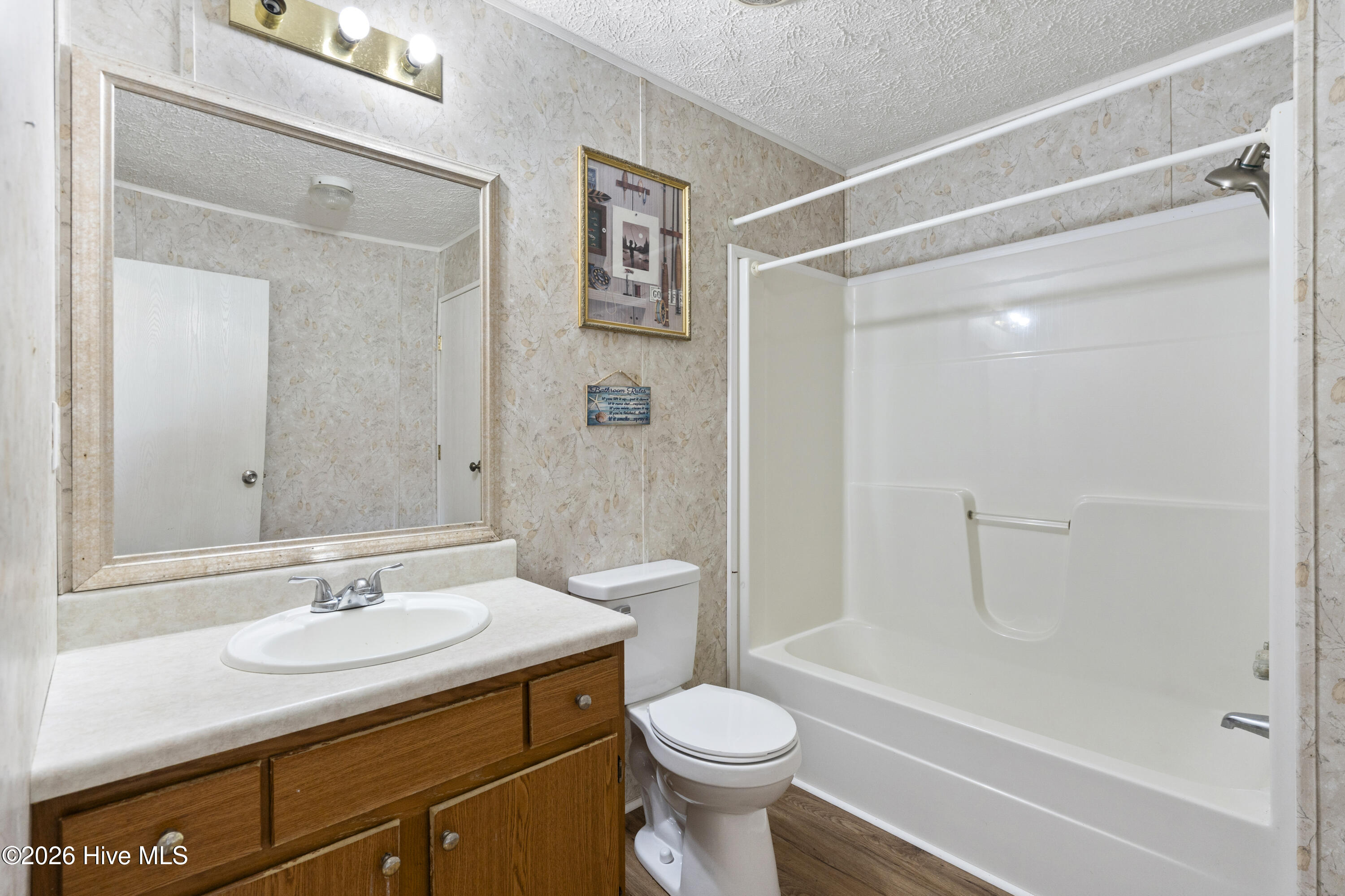 1678 Fred Harrison Road Snow Hill, NC 28580 - Photo 23 of 27 1678 Fred Harrison Rd. Guest Bath