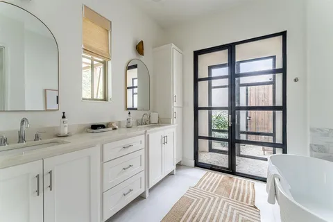 $1,297,000 | 23538 Kate Lane, Arp, TX 75750