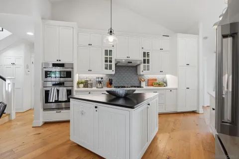 $3,450,000 | 343 Palm Avenue, Coronado, CA 92118