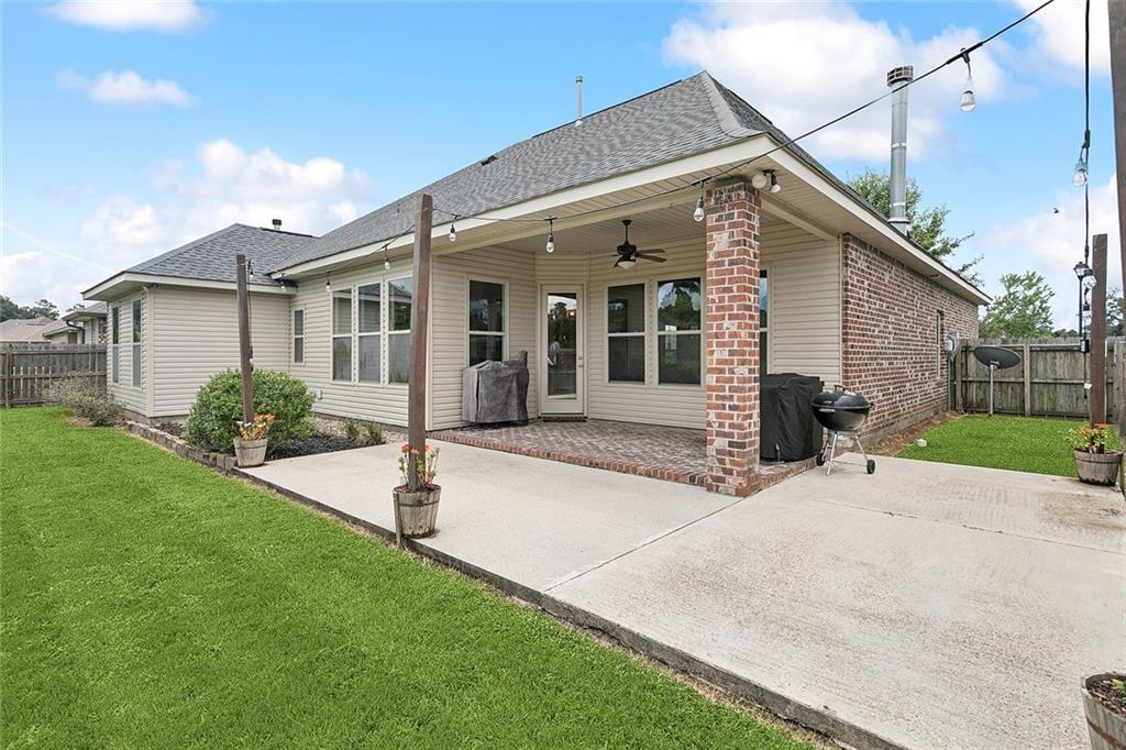 1017 Fox Sparrow Loop Madisonville, LA 70447 - Photo 18 of 21