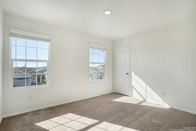 $199,900 | 10515 Varmus Drive, Converse, TX 78109