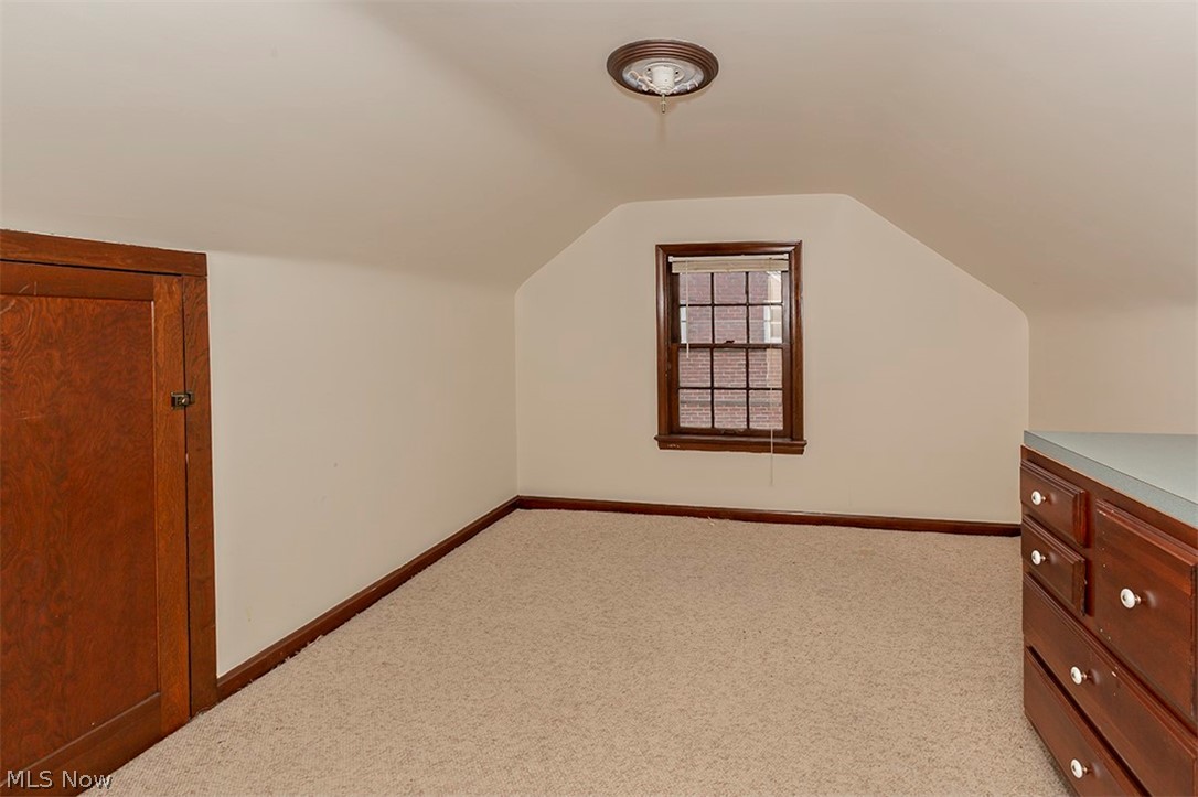 2624 Saybrook Road Cleveland, OH 44118 - Photo 22 of 34 Gallery Image 22