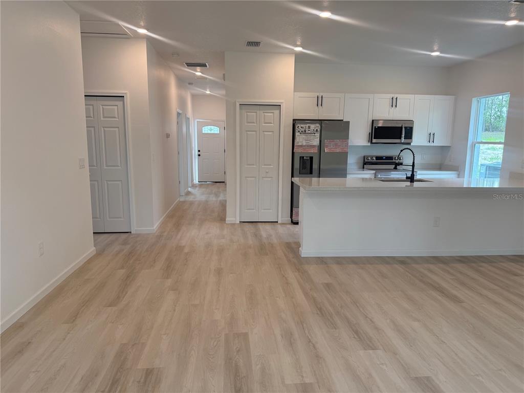 12880 Southwest 84th Terrace Road Ocala, FL 34473 - Photo 2 of 14