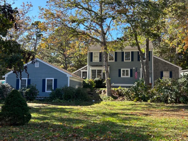 $640,000 | 8 West Crossfield Road, Forestdale, MA 02644