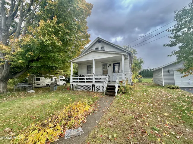 $125,000 | 1913 Greenpoint Avenue, Rotterdam, NY 12303