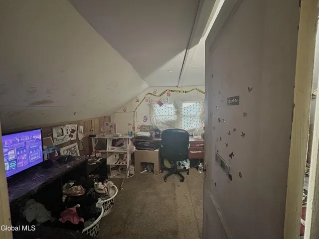 $125,000 | 1913 Greenpoint Avenue, Rotterdam, NY 12303