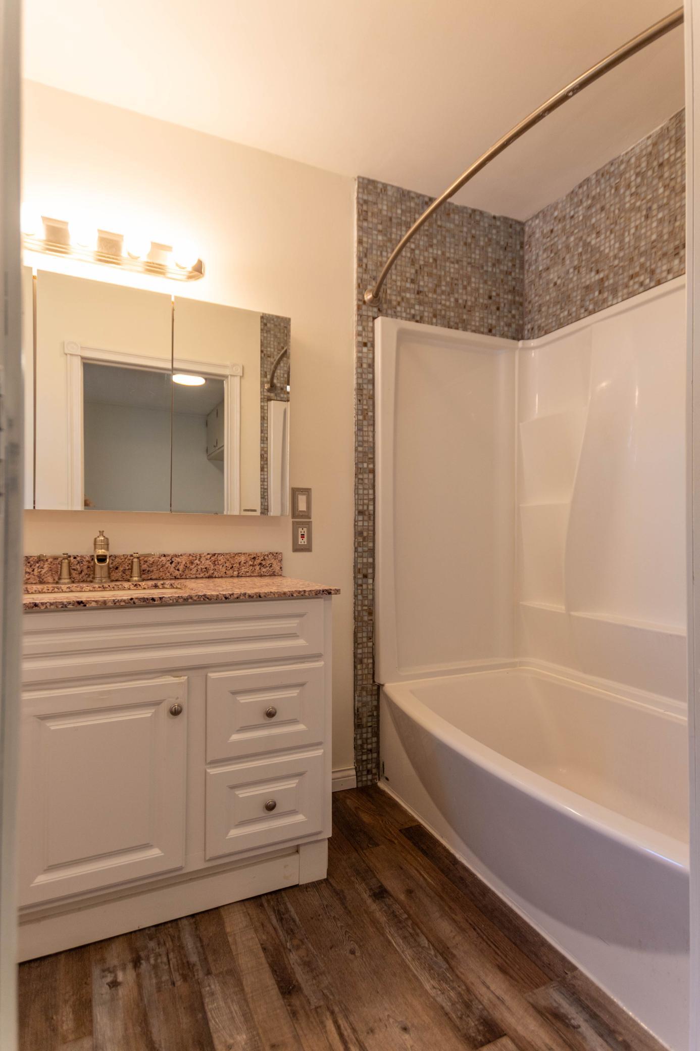 814 3rd Street Southeast Bemidji, MN 56601 - Photo 5 of 25