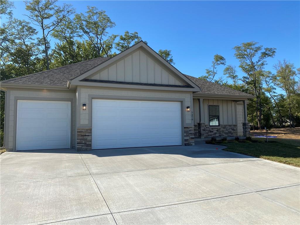 7470 North Lamar Dr  