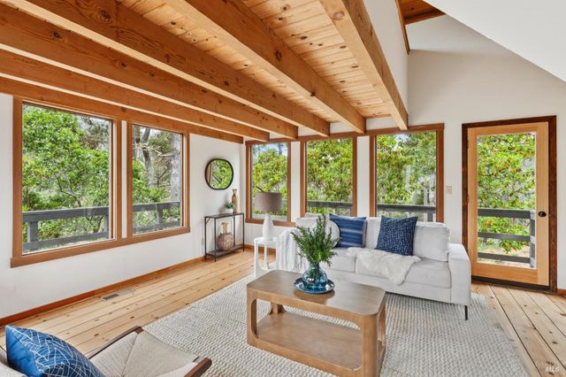 $2,998,000 | 10 Miwok Way, Inverness, CA 94937