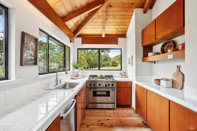 $2,998,000 | 10 Miwok Way, Inverness, CA 94937