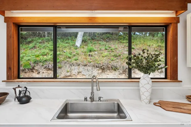 $2,998,000 | 10 Miwok Way, Inverness, CA 94937