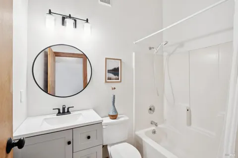 $2,998,000 | 10 Miwok Way, Inverness, CA 94937