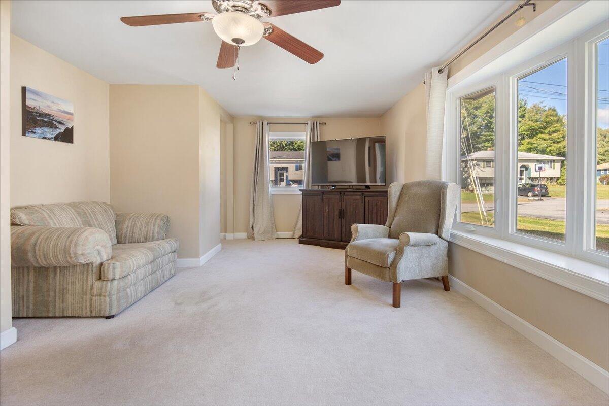 10 Whitney Street Lisbon, ME 04250 - Photo 14 of 42 28-DSC03281 Clash Royale Tali