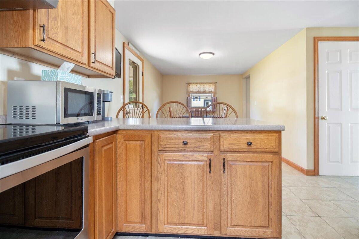 10 Whitney Street Lisbon, ME 04250 - Photo 7 of 42 18-DSC03296 Clash Royale Tali