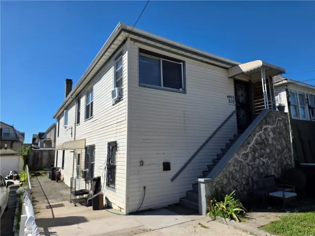 $890,000 | 69-23 Hessler Avenue | Arverne