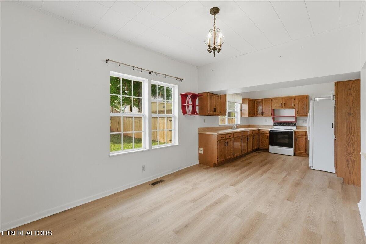 714 Steekee Road Loudon, TN 37774 - Photo 8 of 19 Gallery Image 8