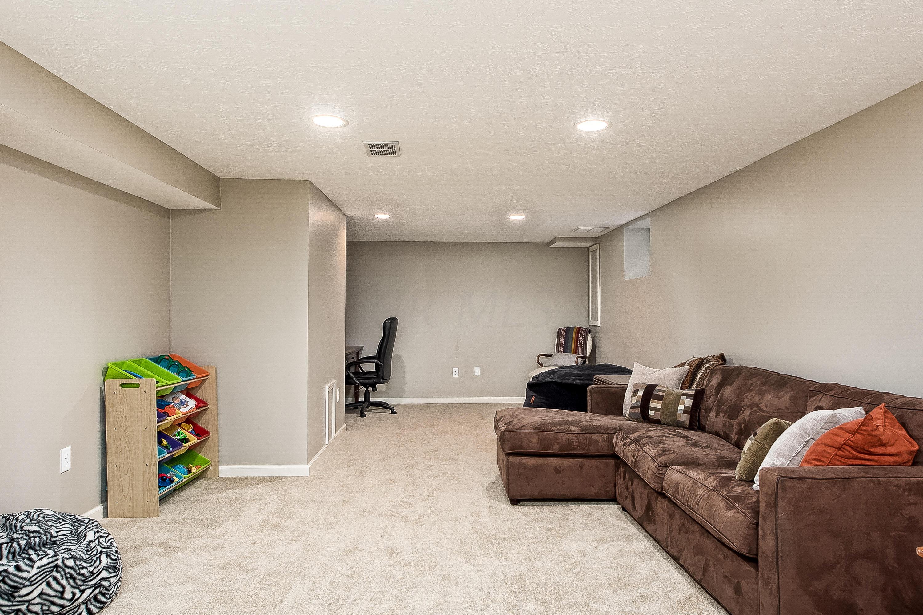 3172 Herrick Road Columbus, OH 43221 - Photo 25 of 33