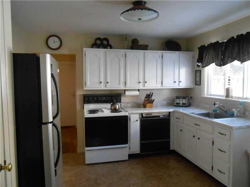 994 Marion Road Indiana, PA 15701 - Photo 5 of 15 Kitchen.