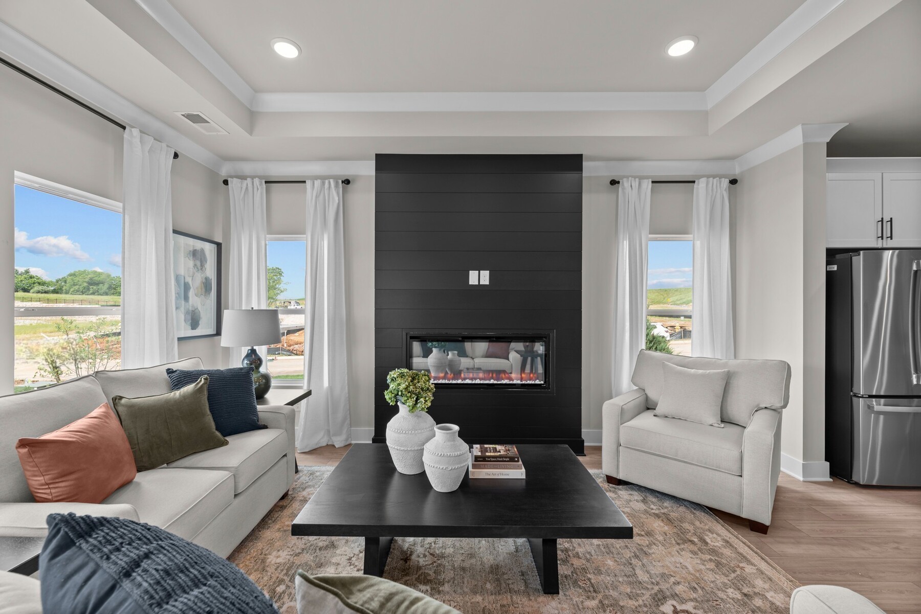 304 Strong Street Columbia, TN 38401 - Photo 27 of 49 a living room with furniture and a couch