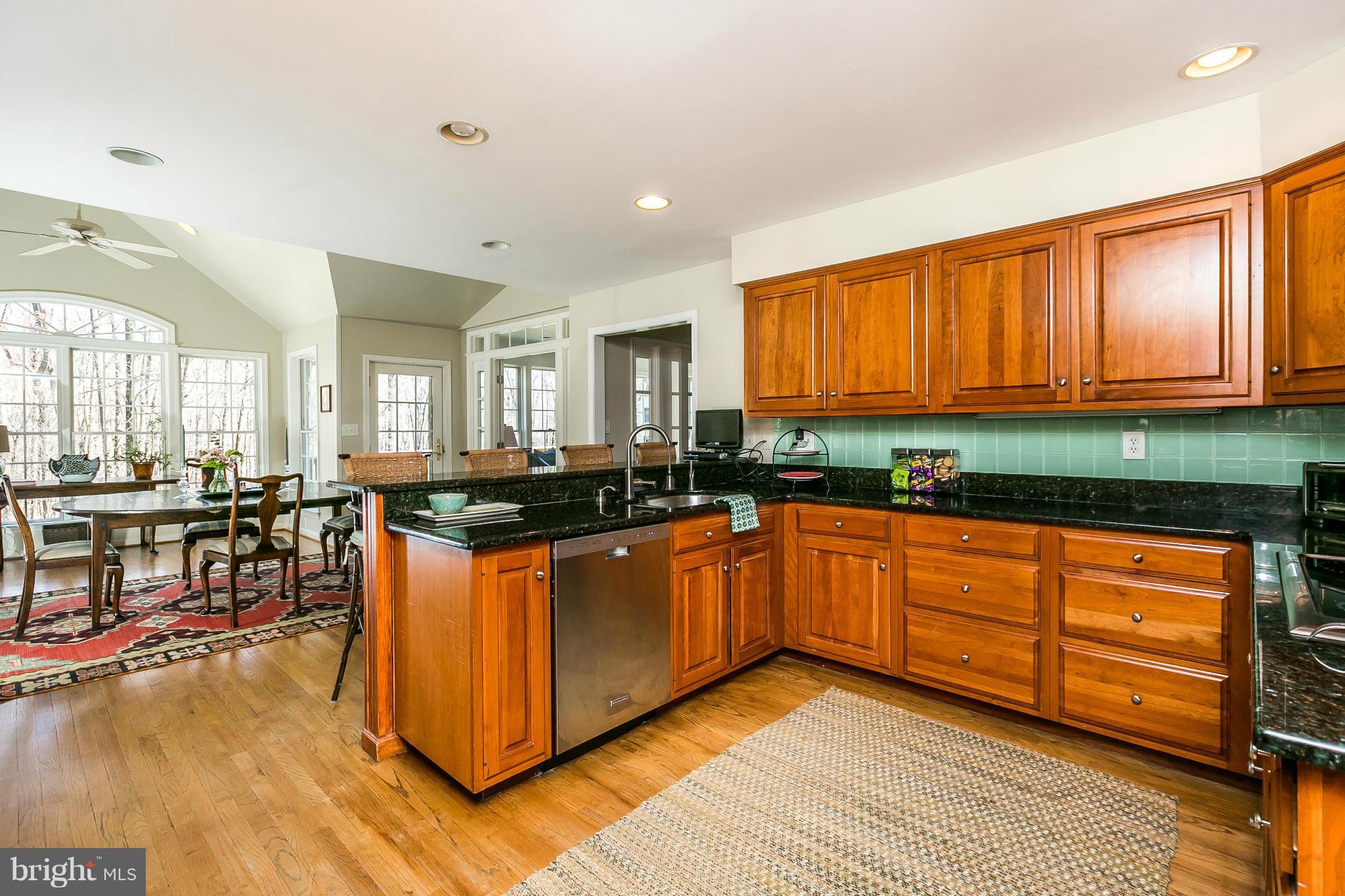 35 Hickory Meadow Road Cockeysville, MD 21030 - Photo 10 of 29 Kitchen