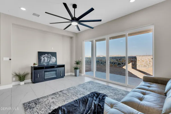 $325,950 | 3900 Surmise Street, El Paso, TX 79938