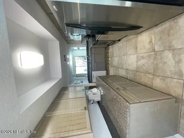 a view of utility room