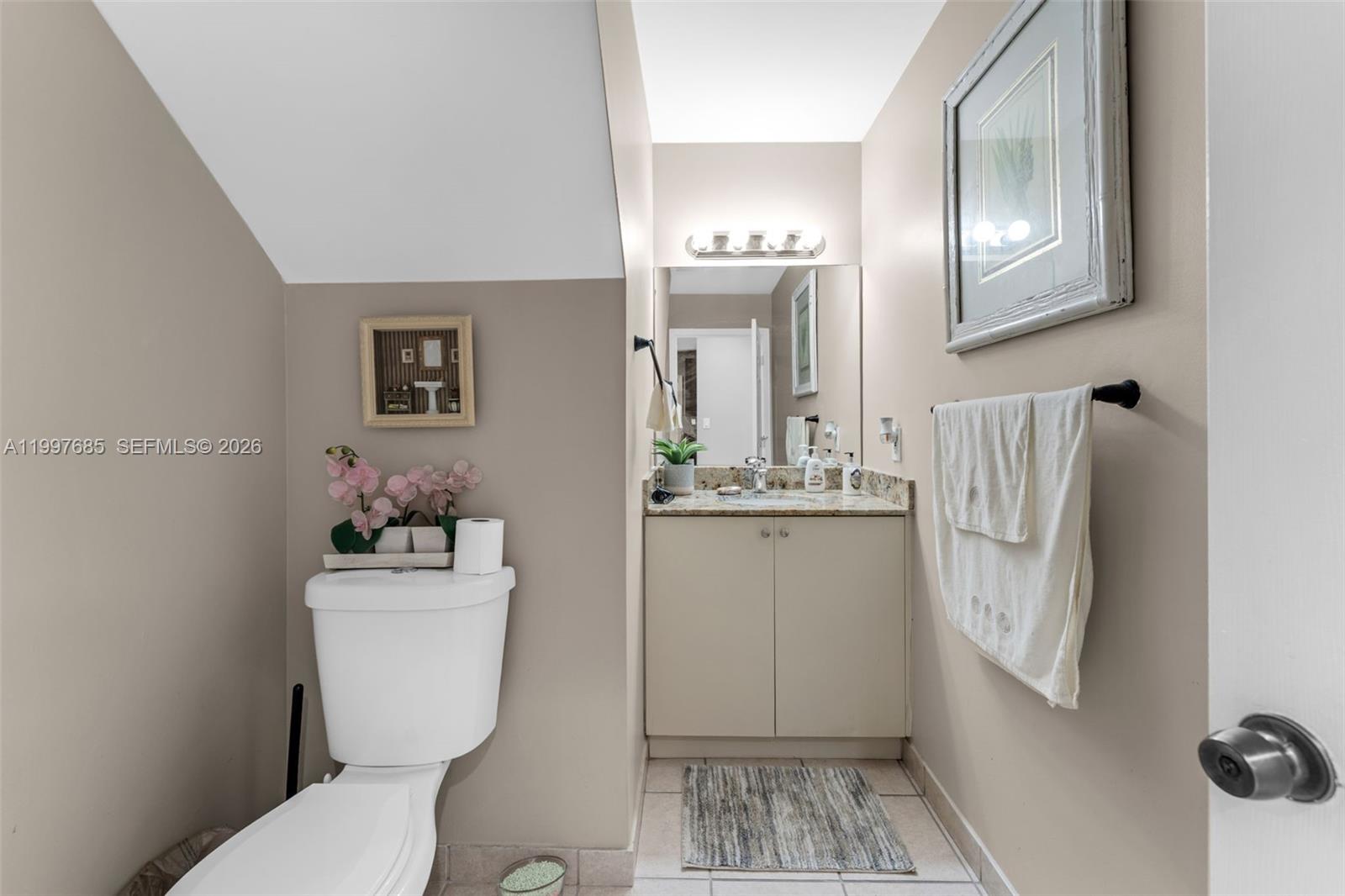 13731 Southwest 173rd Terrace Miami, FL 33177 - Photo 14 of 34