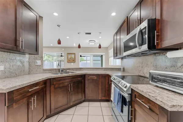 $650,000 | 13731 Southwest 173rd Terrace, Miami, FL 33177
