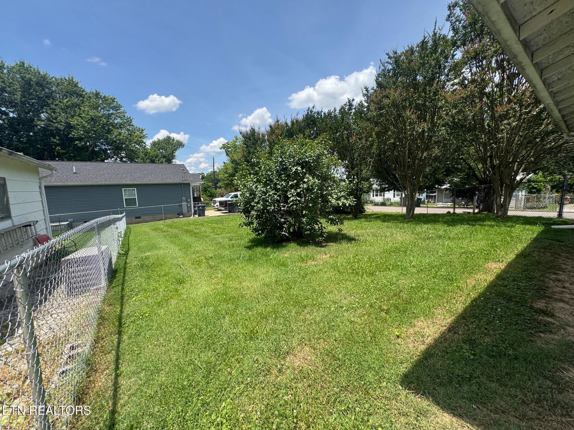 1315 East Red Bud Road Knoxville, TN 37920 - Photo 29 of 32 IMG_6961