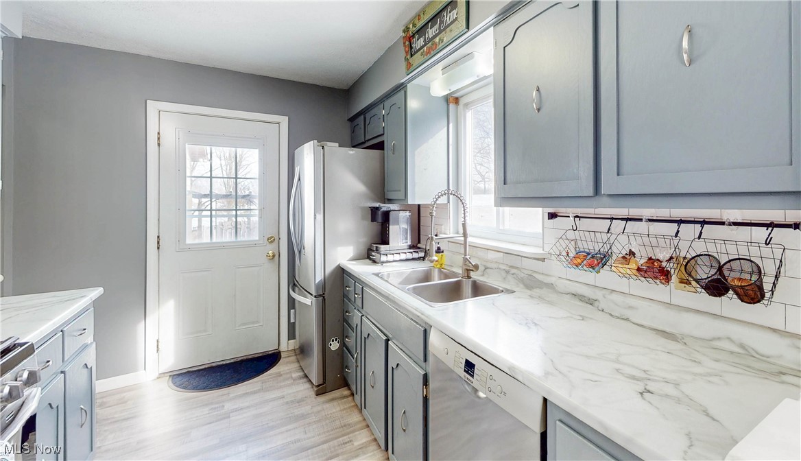 2871 Lynne Road Akron, OH 44312 - Photo 19 of 32 Gallery Image 19