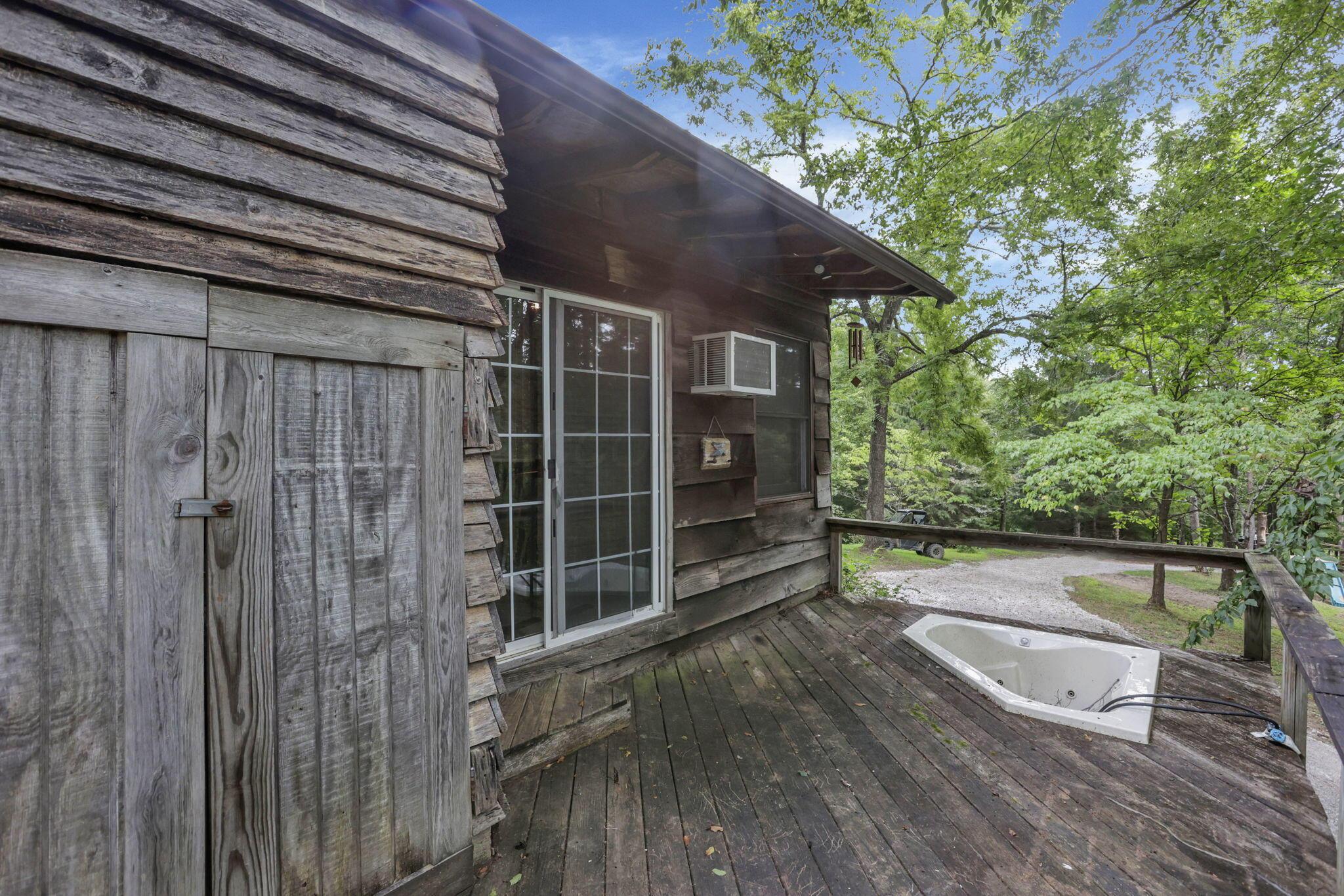 30574 Strawn Road Logan, OH 43138 - Photo 34 of 92 34-web-or-mls-LO5A9056