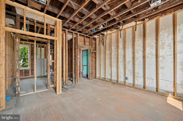 $89,900 | 1842 North 24th Street, Philadelphia, PA 19121