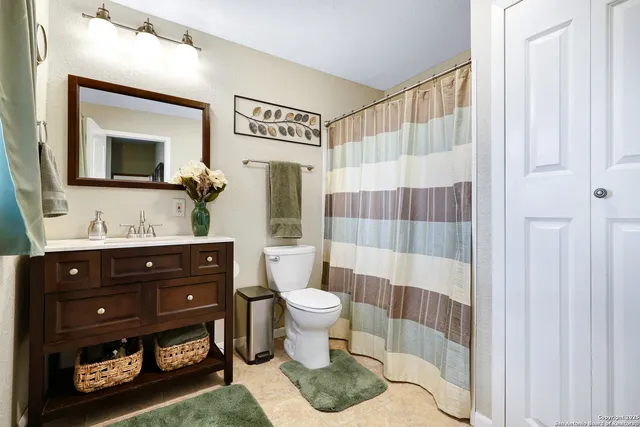 a view of a hallway with workspace