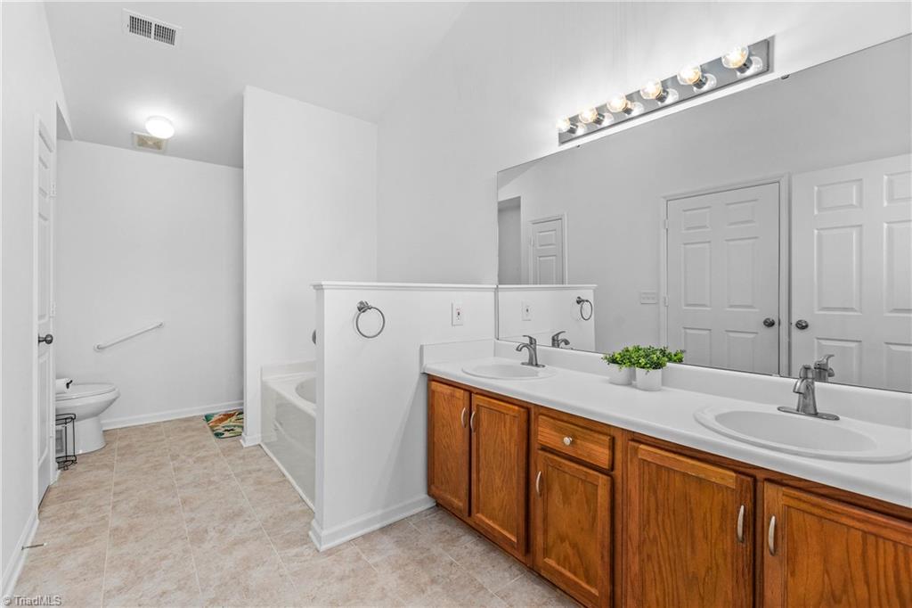 3946 Cobblestone Bend Drive High Point, NC 27265 - Photo 21 of 27