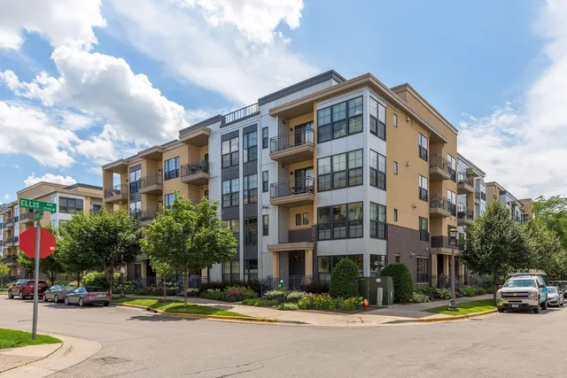 $309,900 | 2566 Ellis Avenue, Unit 105, St. Paul, MN 55114