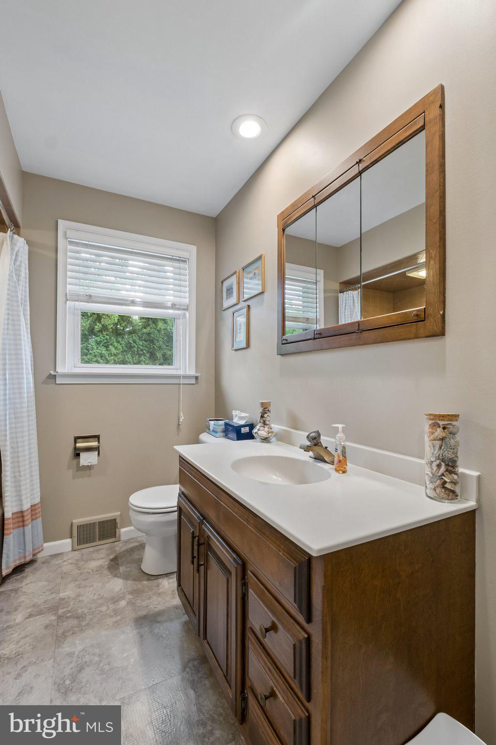 515 Almonesson Road Blackwood, NJ 08012 - Photo 17 of 42 Gallery Image 17