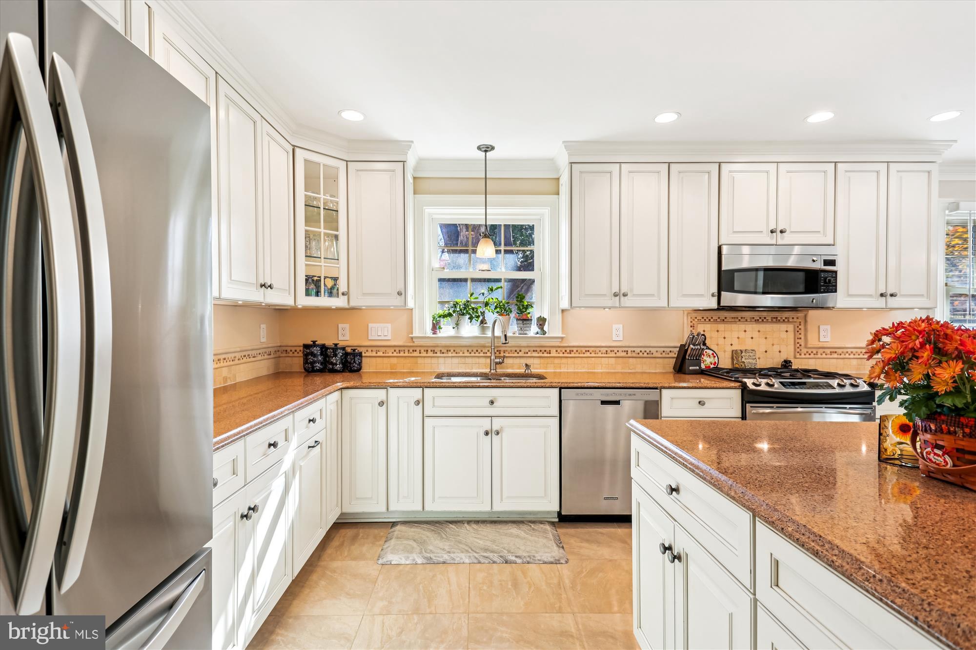 19321 Olney Mill Road Olney, MD 20832 - Photo 20 of 91 Kitchen