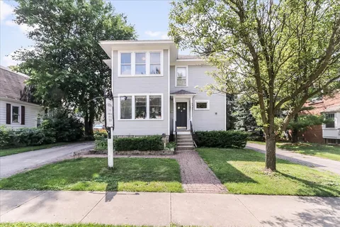 $549,900 | 124 Harrison Street, Barrington, IL 60010