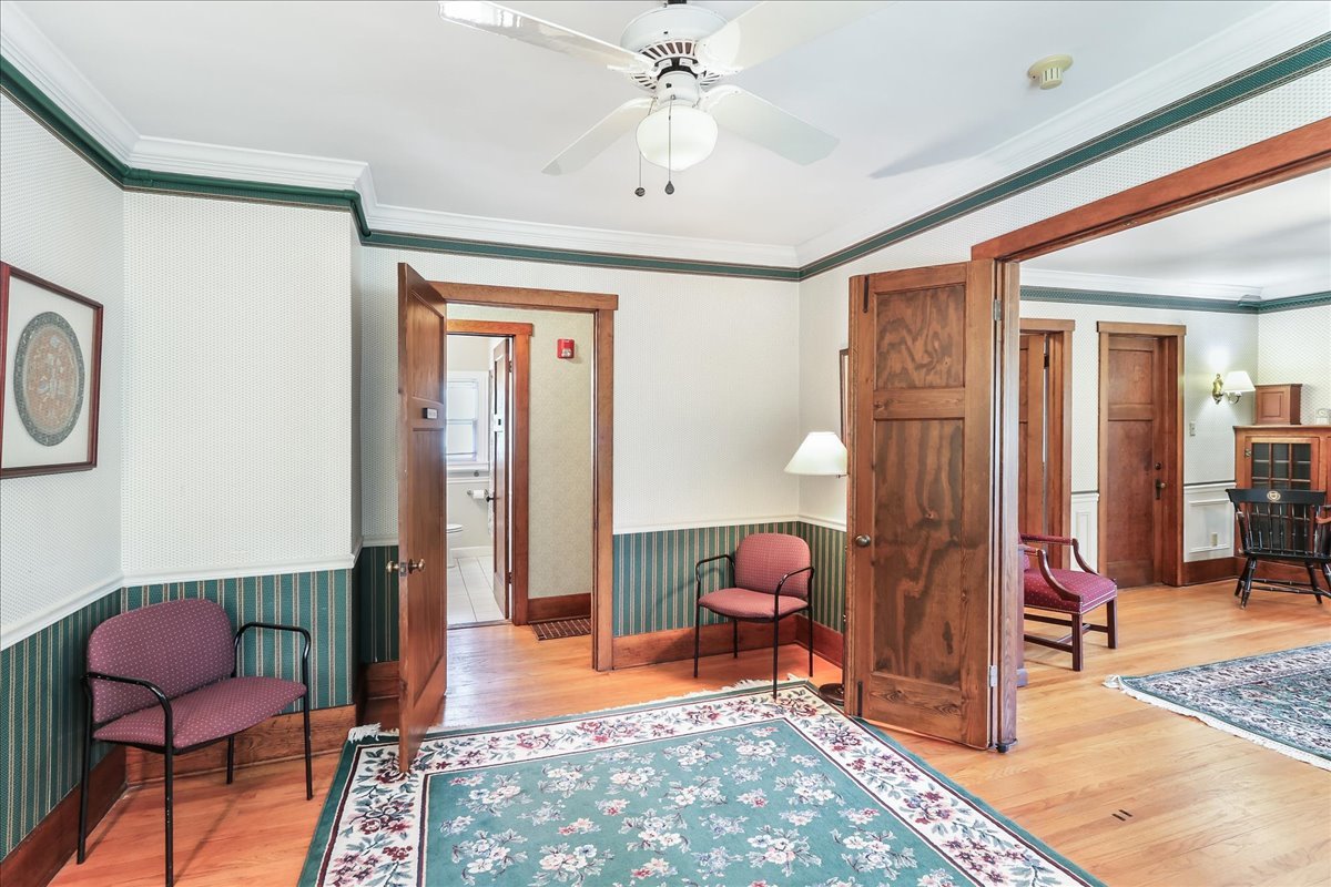 124 Harrison Street Barrington, IL 60010 - Photo 25 of 33 a view of a livingroom with furniture and a window