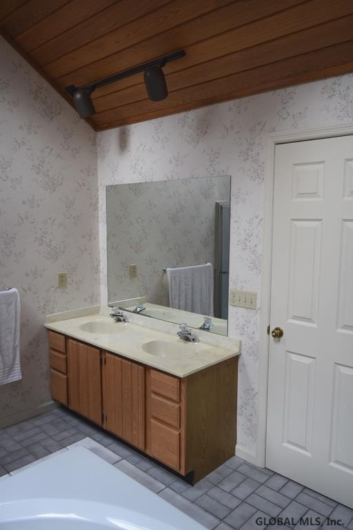 108 Huntersfield Road Bethlehem, NY 12054 - Photo 10 of 22 Photo 10