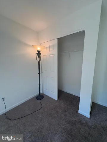 a view of empty room with window