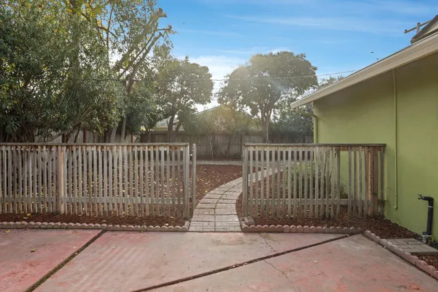 $405,000 | 7512 Larkspur Lane, Stockton, CA 95207