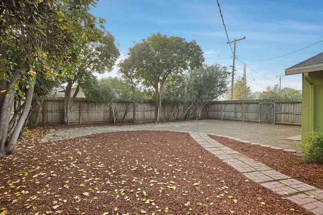 $405,000 | 7512 Larkspur Lane, Stockton, CA 95207